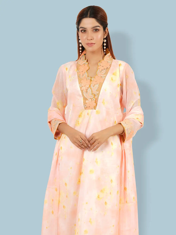 Women Salwar kameez