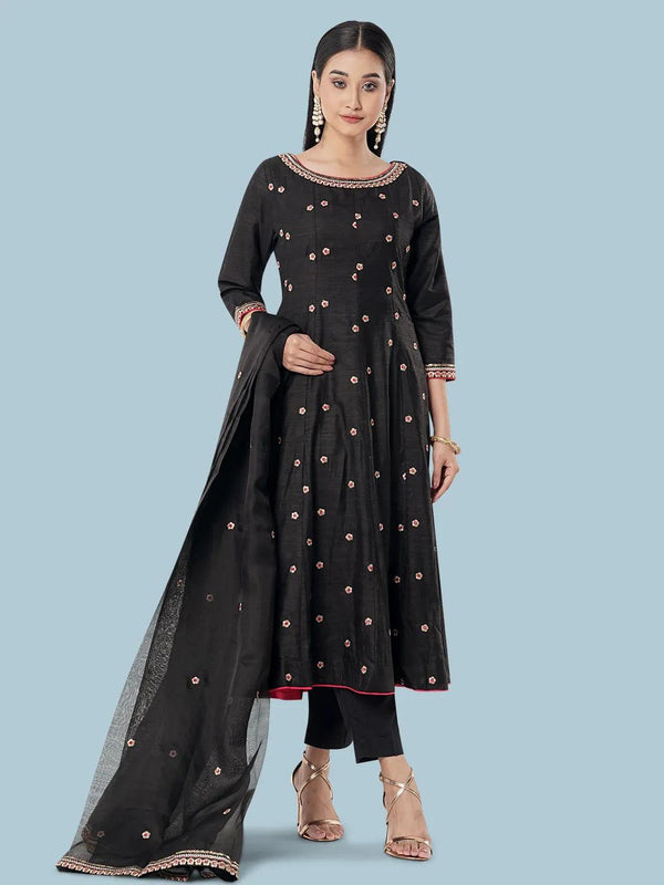 Women Salwar kameez | Three Pcs Set | Klothen